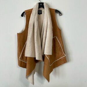 Dolce Cabo Los Angeles Women’s Faux Fur Brown Vest Size Medium Fall Winter Style